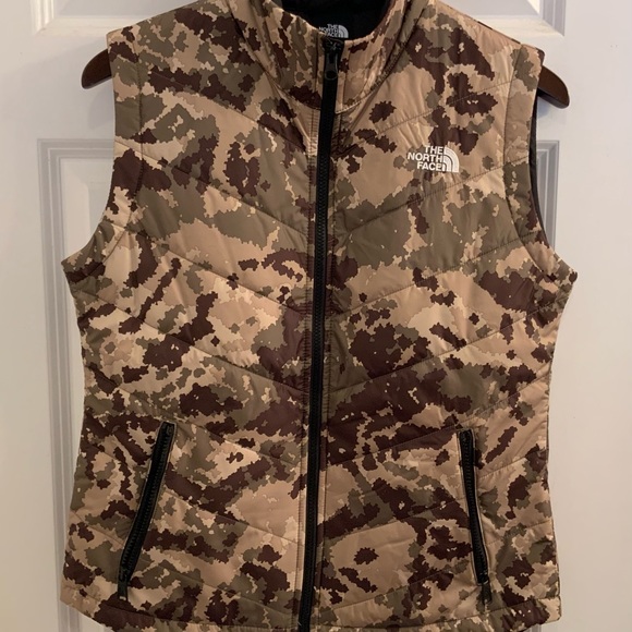 The North Face Tamburello 2 Camo Vest - NWT - Small - Picture 3 of 12